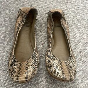Tory Burch ballet flats. Size 8.5. Used condition